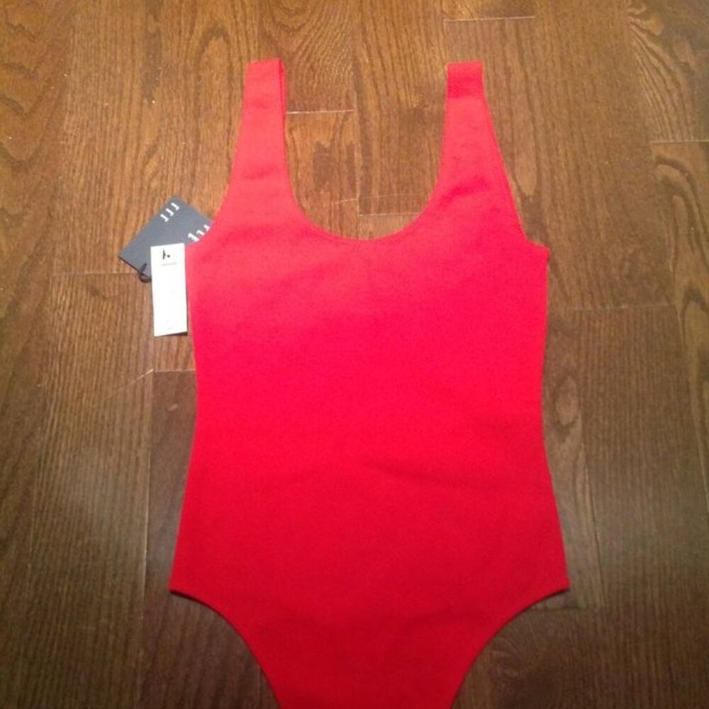 Aritzia Wilfred Bodysuit